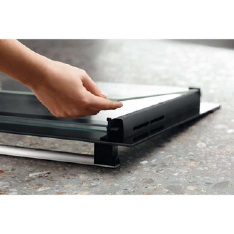 Electrolux ugradbena pećnica EOH3F00BX