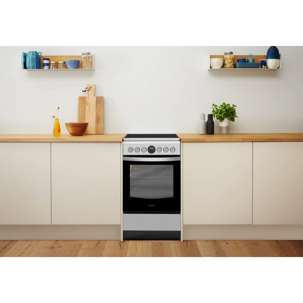 Indesit električni štednjak IS5V5CCX/EU