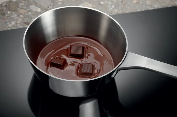 Electrolux ugradbena ploča CIS62450