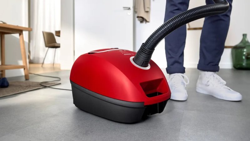 Bosch usisivač s vrećicom BGB41PET1