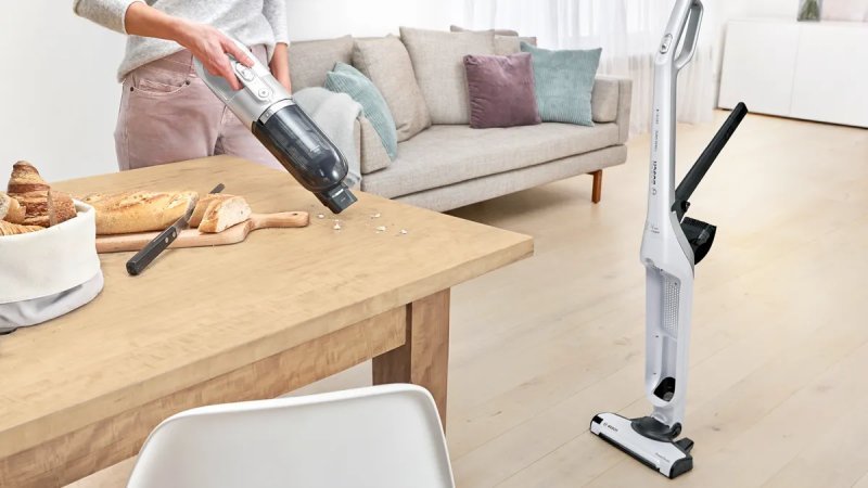 Bosch 2u1 usisivač Flexxo BCH3P2301