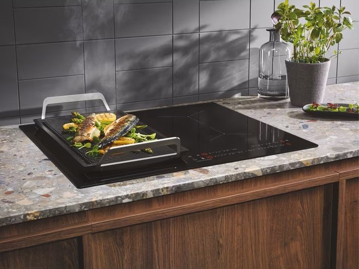 UGRADBENA PLOČA ELECTROLUX EIV63443CT