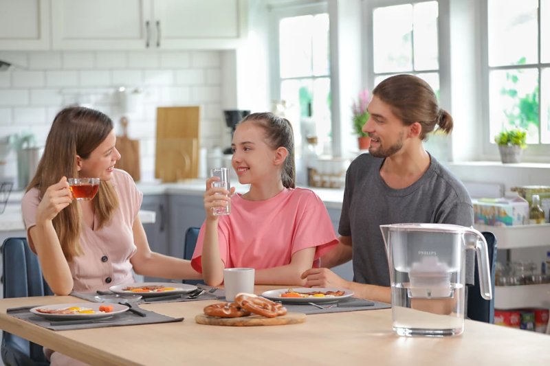 Philips bokal za filtriranje vode WP2933WHT3/31