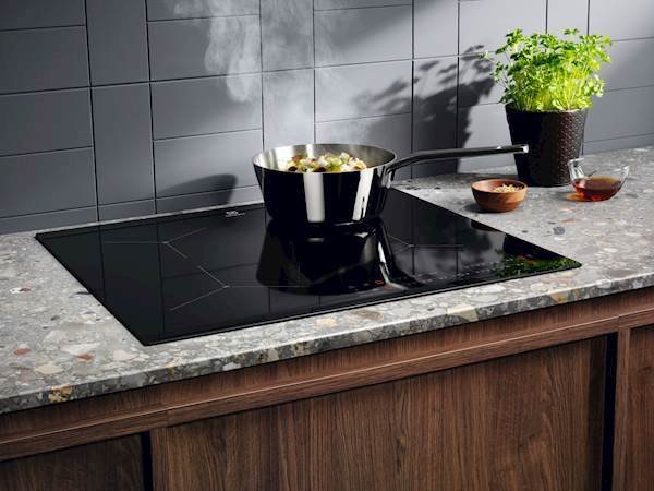 Electrolux ugradbena ploča CIV644